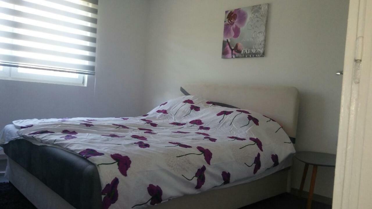 Apartman Mahala One SJJ Esterno foto